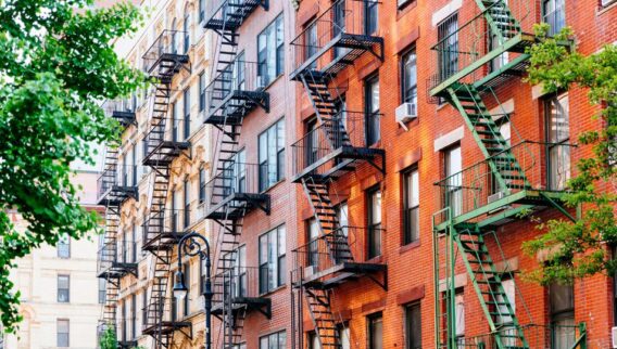 Here Are Today’s Mortgage Refinance Rates: February 12, 2025 – Rates Climb